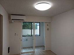 ＳＷＥＥＴ　ＨＯＭＥ 105 1階1Kのリビング/ダイニング