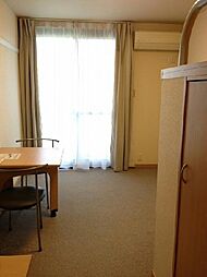 レオパレスミモザII 205 2階1Kのリビング/ダイニング