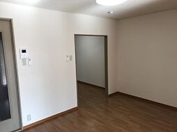 近鉄名古屋線 戸田駅 徒歩23分の賃貸アパート 2階2LDKのリビング/ダイニング