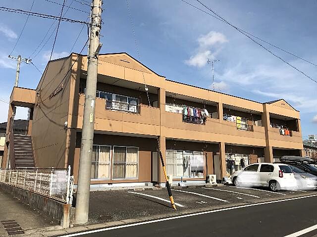 3 / 13