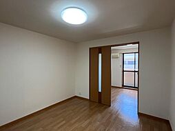 ブランシュール旭 1階1LDKのリビング/ダイニング