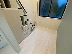 Ｅｍｉｎｅｎｃｅ　I 102 1階ワンルームのリビング/ダイニング