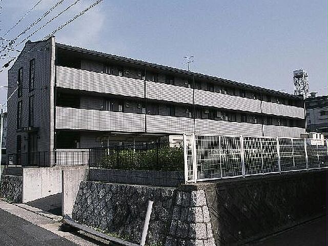 1 / 8