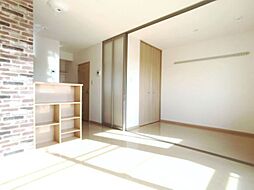 ルリエール 105 1階1LDKのリビング/ダイニング