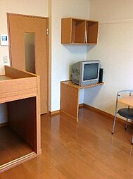 レオパレスウェーブトップ川花 107 1階1Kのリビング/ダイニング