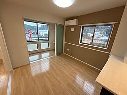 ドエル・ルピナス 2階2LDKのリビング/ダイニング