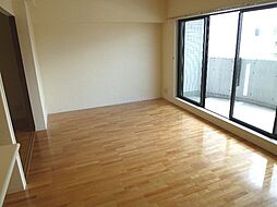 ＰＲＩＭＥＲＡ　ＭＴ 103 1階2LDKのリビング/ダイニング