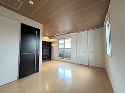 ツゥリーフ 205 2階1Kのリビング/ダイニング