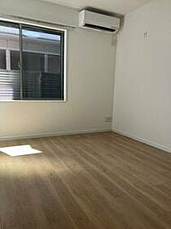 東急東横線 新丸子駅 徒歩5分の賃貸アパート 1階1Kのリビング/ダイニング