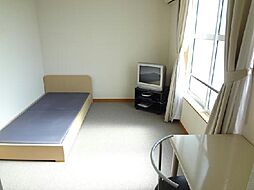 レオパレス神戸 105 1階1Kのリビング/ダイニング