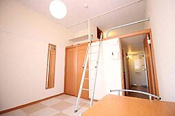 レオパレスアルカディア 204 2階1Kのリビング/ダイニング