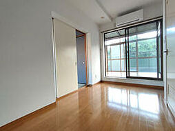 ヨーク津田沼 301 3階2DKのリビング/ダイニング