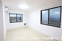 ハピネスI番館 304 3階2LDKのリビング/ダイニング