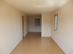 JR常磐線 北柏駅 バス10分 松葉町2丁目下車 徒歩8分の賃貸アパート 2階2LDKのリビング/ダイニング