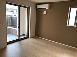 ロンサールIII 1階1LDKのリビング/ダイニング