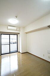 東京メトロ銀座線 表参道駅 徒歩12分の賃貸マンション 3階ワンルームのリビング/ダイニング