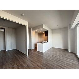 西武多摩湖線 八坂駅 徒歩8分の賃貸マンション 7階3LDKのリビング/ダイニング