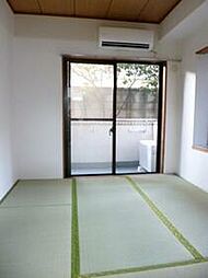 都営大江戸線 牛込柳町駅 徒歩5分の賃貸マンション 4階1Kのリビング/ダイニング