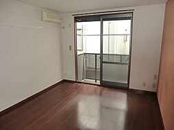 グリーンコート岡田 103 1階1Kのリビング/ダイニング