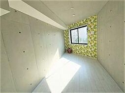 Ｇｌｏｒｉａ旗の台 102 1階ワンルームのリビング/ダイニング