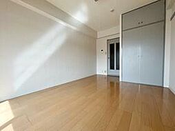 ファミーユ久米川 302 3階1Kのリビング/ダイニング