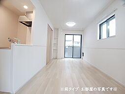 アルファード 101 1階1LDKのリビング/ダイニング