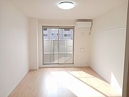 近鉄名古屋線 白子駅 徒歩17分の賃貸マンション 1階1Kのリビング/ダイニング