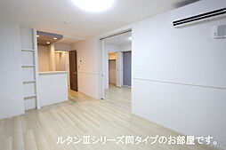 西武新宿線 南大塚駅 徒歩23分の賃貸アパート 3階2LDKのリビング/ダイニング