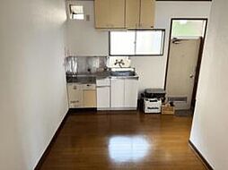 京王線 調布駅 徒歩37分の賃貸アパート 1階2DKのリビング/ダイニング