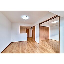 グランカーサ尾久 206 2階2LDKのリビング/ダイニング