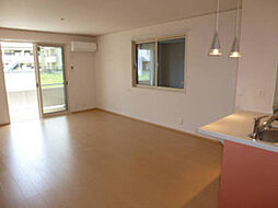 グレースファンタジア　I 101 1階3LDKのリビング/ダイニング