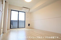 上信電鉄 上州七日市駅 徒歩4分の賃貸アパート 1階1LDKのリビング/ダイニング