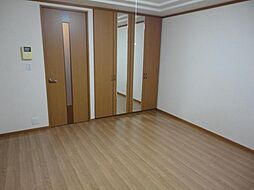 ネオ・コスモ 2階1Kのリビング/ダイニング