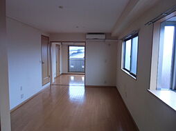 ＢＡＹ　ＳＩＤＥ　ＣＯＵＲＴ壱番館 202 2階1LDKのリビング/ダイニング