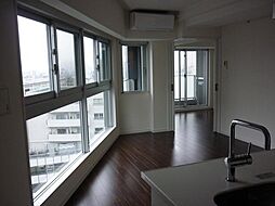 京王線 笹塚駅 徒歩6分の賃貸マンション 7階1Kのリビング/ダイニング