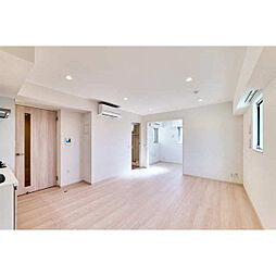 グランカーサ千駄木 207 2階1LDKのリビング/ダイニング