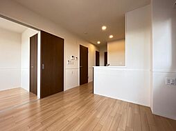 名鉄津島線 七宝駅 徒歩11分の賃貸アパート 2階2LDKのリビング/ダイニング