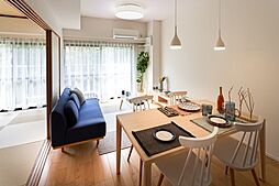 JR京浜東北・根岸線 鶴見駅 バス7分 三ツ池道下車 徒歩7分の賃貸マンション 5階3LDKのリビング/ダイニング