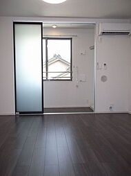 エテルノ・プラシード　I 201 2階ワンルームのリビング/ダイニング