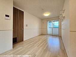 フィデール　ハイム 102 1階1LDKのリビング/ダイニング