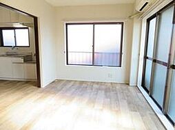 グリーンハウス 203 2階1LDKの室内