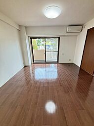 東京メトロ有楽町線 平和台駅 徒歩4分の賃貸マンション 1階2LDKのリビング/ダイニング