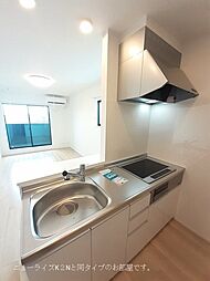 三岐鉄道北勢線 七和駅 徒歩7分の賃貸アパート 2階2LDKのリビング/ダイニング