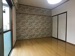 JR東海道新幹線 三島駅 バス15分 百合ヶ丘入口（伊豆箱根バス）下車 徒歩4分の賃貸アパート 1階1Kのリビング/ダイニング