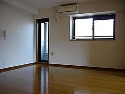 JR山手線 目黒駅 徒歩14分の賃貸マンション 4階2LDKのリビング/ダイニング