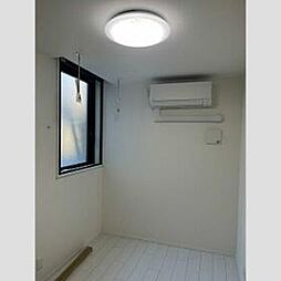 東急大井町線 戸越公園駅 徒歩9分の賃貸マンション 地下1階1Kのリビング/ダイニング