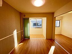 JR両毛線 佐野駅 徒歩11分の賃貸アパート 2階2LDKのリビング/ダイニング