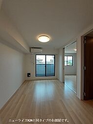 エスポワールくわな　I 202 2階2LDKのリビング/ダイニング