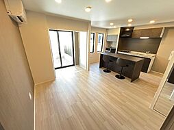 名鉄津島線 七宝駅 徒歩13分の賃貸アパート 1階1LDKのリビング/ダイニング