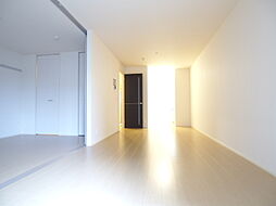 JR横浜線 十日市場駅 徒歩5分の賃貸アパート 1階1LDKのリビング/ダイニング